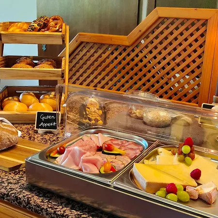 Frühstück By Anna Frühstückspension 3*